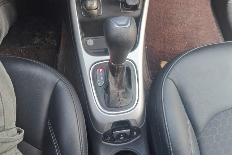 Used  Compass 2020 220T Automatic Leading Edition