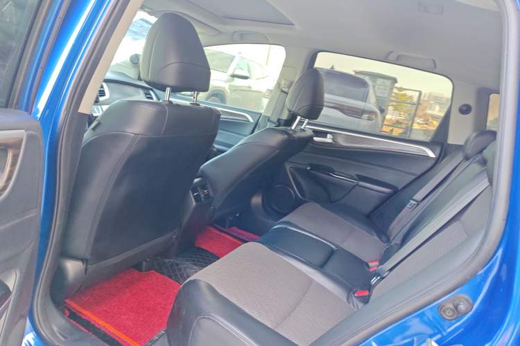 Used Honda Jade 2017 1.8L automatic Comfort version 5 seats
