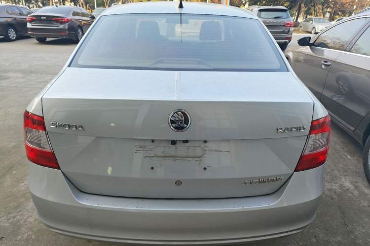 Used Skoda Rapid 2016 1.4L Manual Front-Wheel Drive Version
