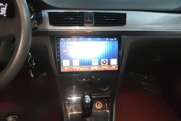 Used Volkswagen Bora 2017 1.6L Automatic Fashion Model