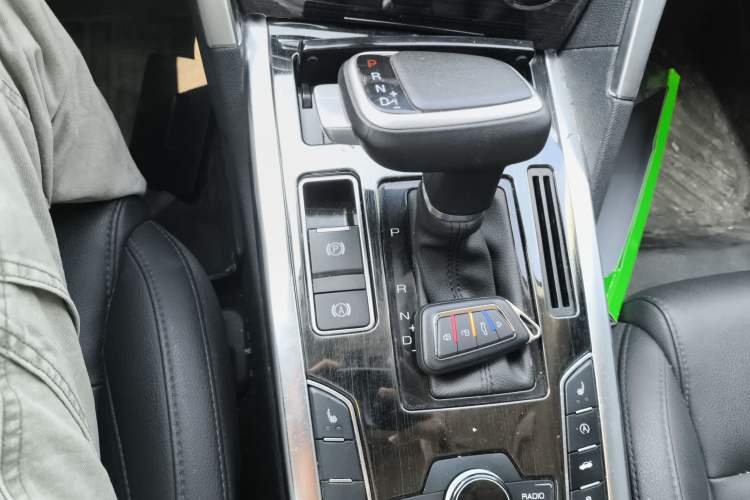 Used Haval H7 2017 Red-Label H7L 2.0T Automatic Luxury Model
