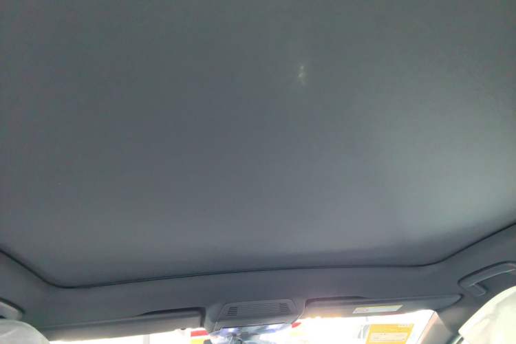 Used Volkswagen ID.UNYX 2025 Pure Model