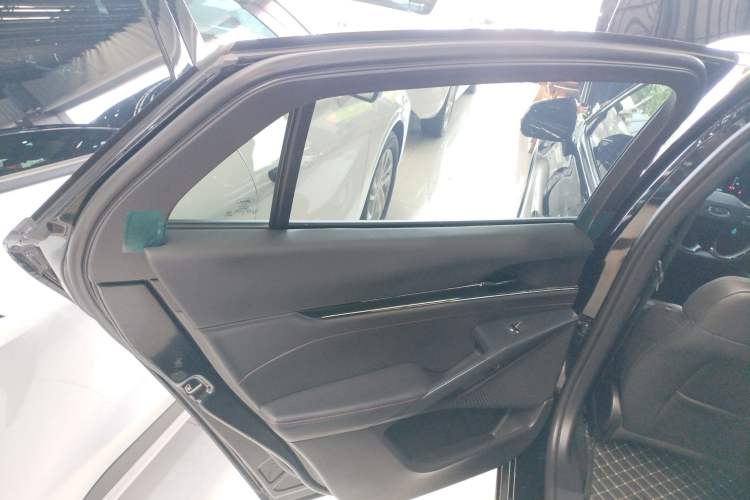 Used Ford Mondeo 2023 EcoBoost 180 Comfort Model
