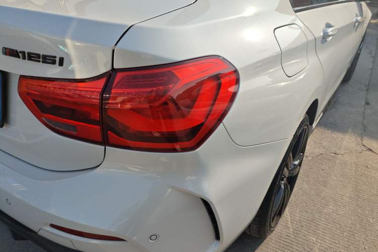 Used BMW 1 Series 2022 125i M Sport Night Edition
