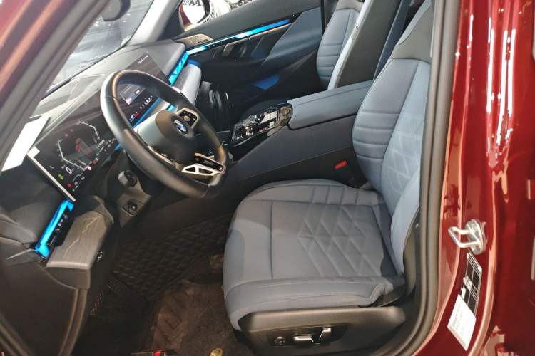 Used BMW 5 Series 2024 530Li Luxury Edition M Sport Package
