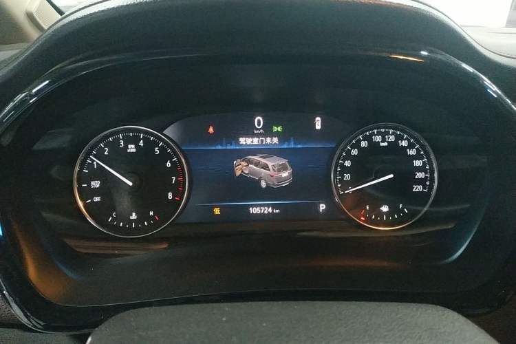 Used Buick GL8 2021 Land Cruiser Executive Class 652T Luxury Model
