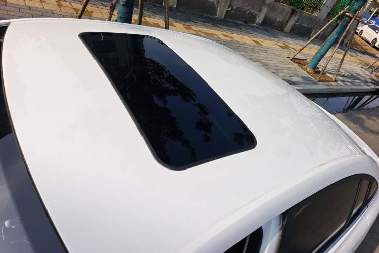 Used Roewe i5 2023 1.5L CVT Luxury Edition
