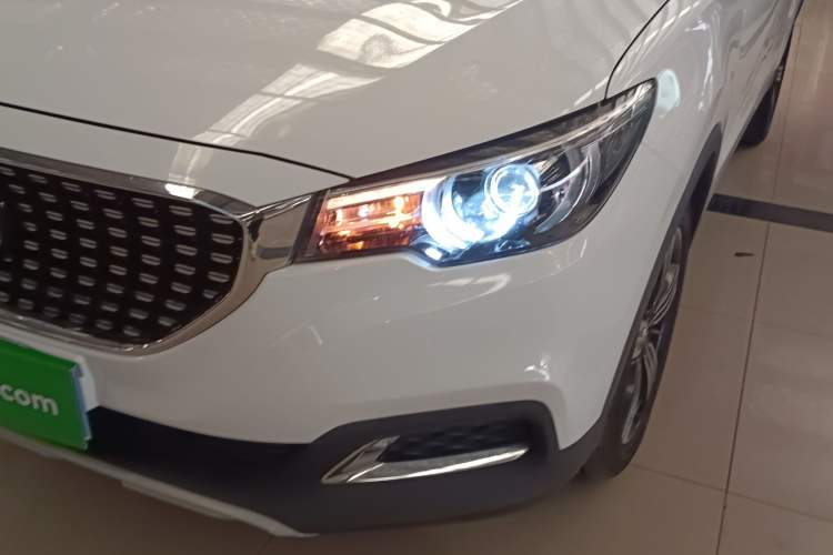 Used MG ZS 2018 1.5L Manual 65-inch Giant-Screen Sunroof Version China V Standard
