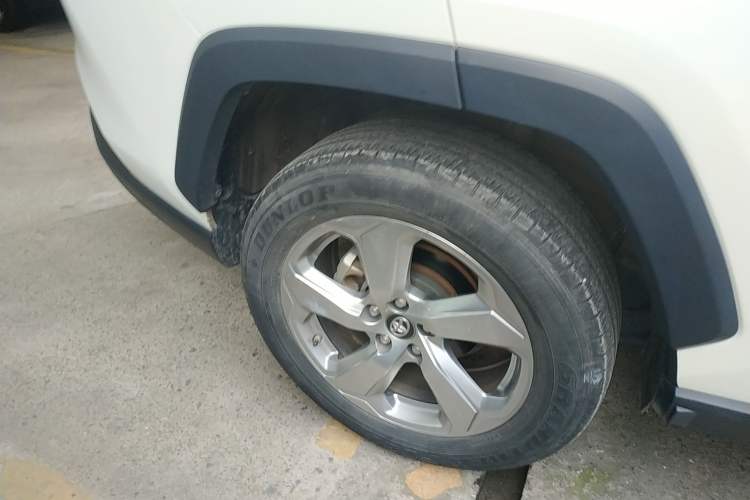 Used Toyota RAV4 2020 2.0L CVT Two-Wheel Drive Fashion Edition