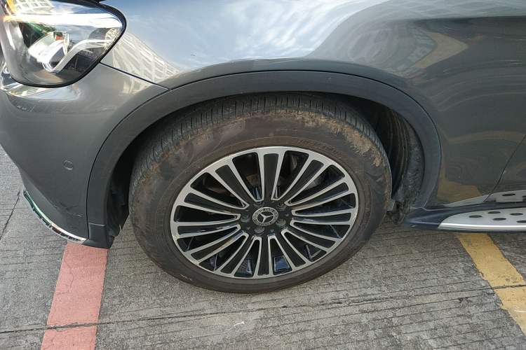 Used Mercedes-Benz GLC 2018 GLC 260 4MATIC Dynamic Edition
