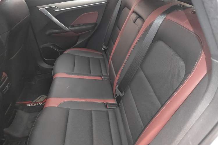 Used Geely Auto Coolray 2019 Sport Model 260T DCT Battle China V Standard
