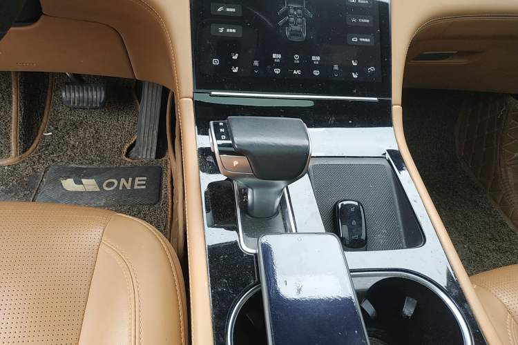 Used Li Auto ONE 2021 Extended-Range 6-Seater Version
