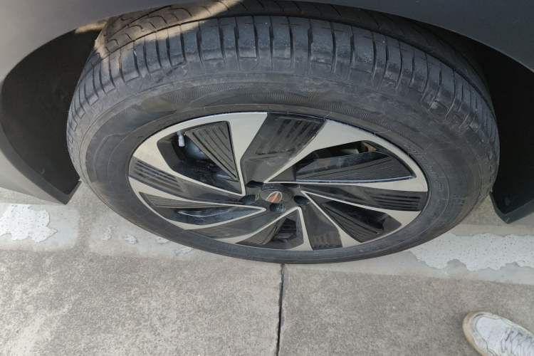 Used Hongqi HS7 PHEV 2024 2.0T PHEV Four-Wheel Drive Flagship Edition 7 Seats
