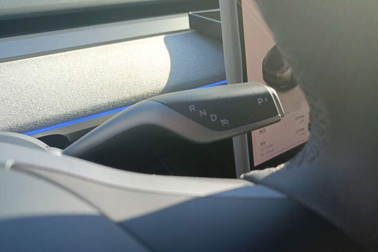 Used Tesla Model Y 2024 Rear-Wheel-Drive Version