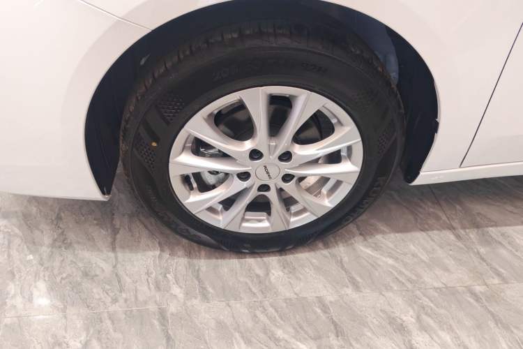 Used Roewe i5 2023 1.5L CVT Luxury Edition
