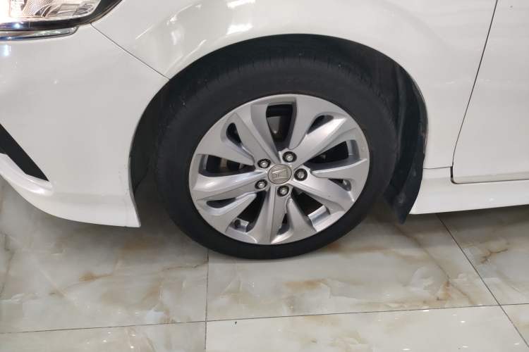 Used Honda Jade 2017 1.8L Automatic Classic Edition 5 seats
