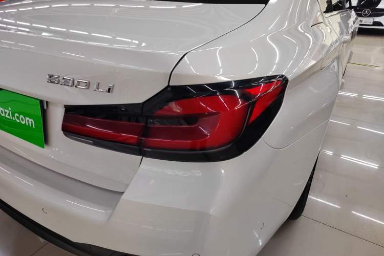 Used BMW 5 Series 2021 530Li Leading Model M Sport Package