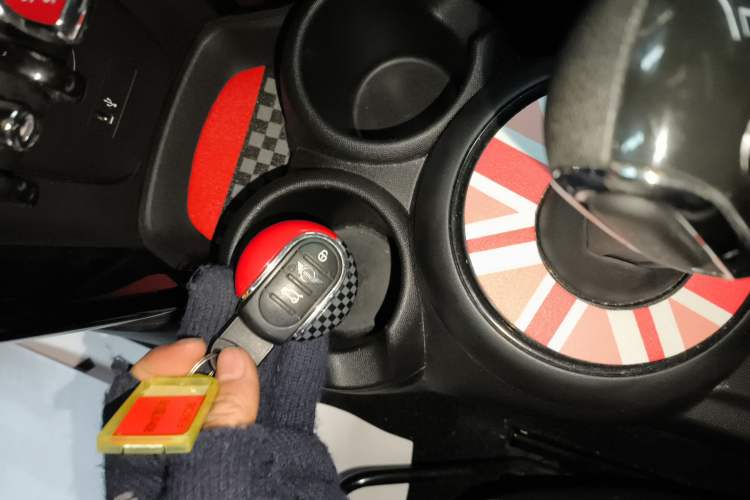 Used  MINI 2021 2.0T COOPER S Racing Driver
