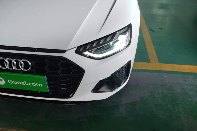 Used Audi A4L 2022 40 TFSI Luxury Dynamic Model
