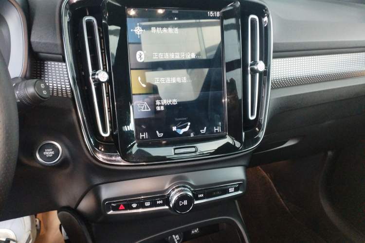 Used Volvo XC40 2021 T4 Four-Wheel Drive Smart & Sporty Edition
