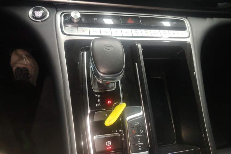 Used GAC Trumpchi M8 2023 Lingxiu Series 390T Luxury Edition
