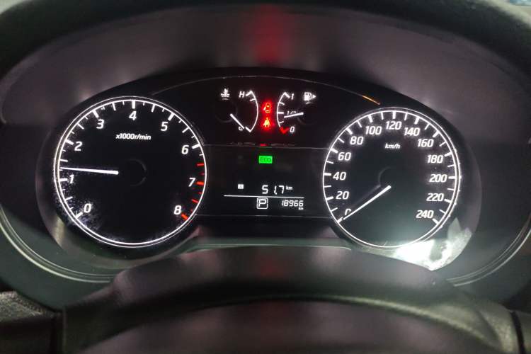 Used Nissan Tiida 2021 1.6L CVT Cool Edition
