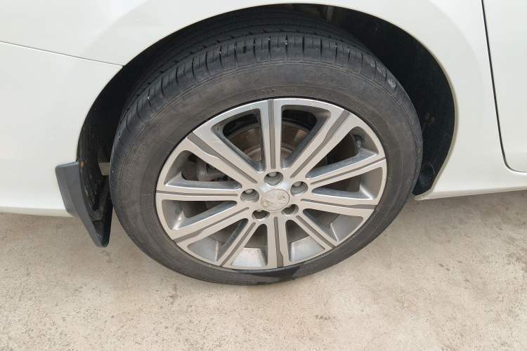 Used Peugeot 408 2016 1.6T Automatic Luxury Edition