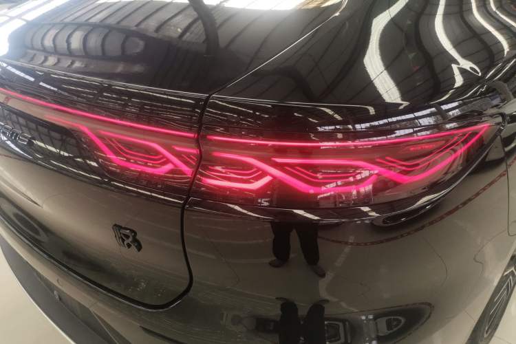 Used BYD Han 2024 DM-i Glory Edition 121KM Prestige Model
