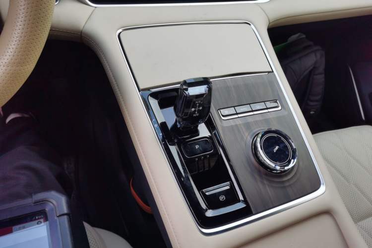 Used Geely Auto Monjaro L 2025 Dongfang Yao 2.0TD Automatic All-Wheel-Drive Wangyue Edition