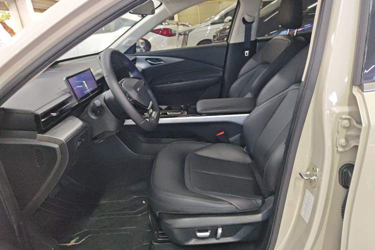 Used Wuling Xingguang 2024 Co-Creation Edition 150 Advanced Model