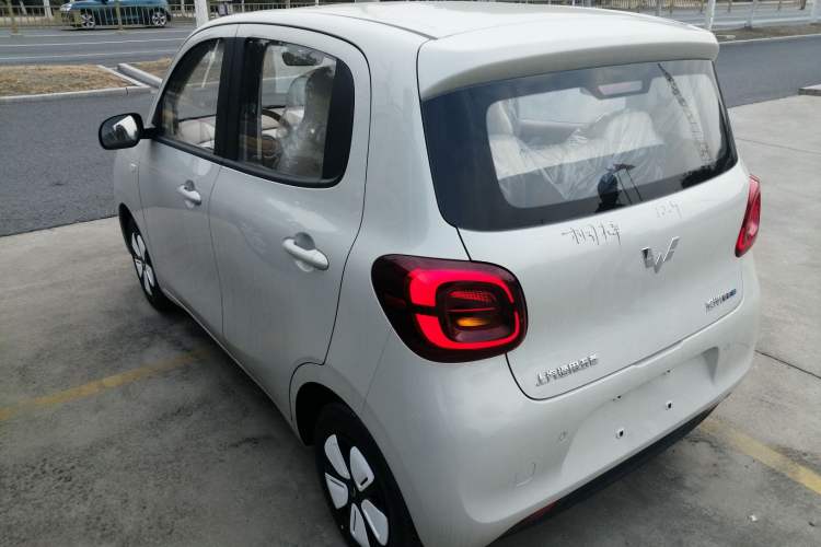 Used Wuling Hongguang MINIEV 2025 Four-Door Version Advanced Edition
