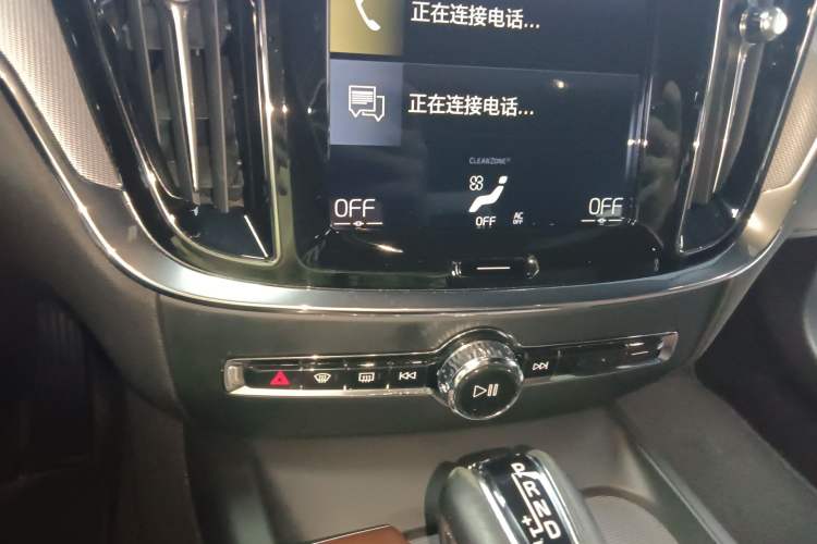 Used Volvo S60 2020 T4 Zhiyuan Luxury Edition

