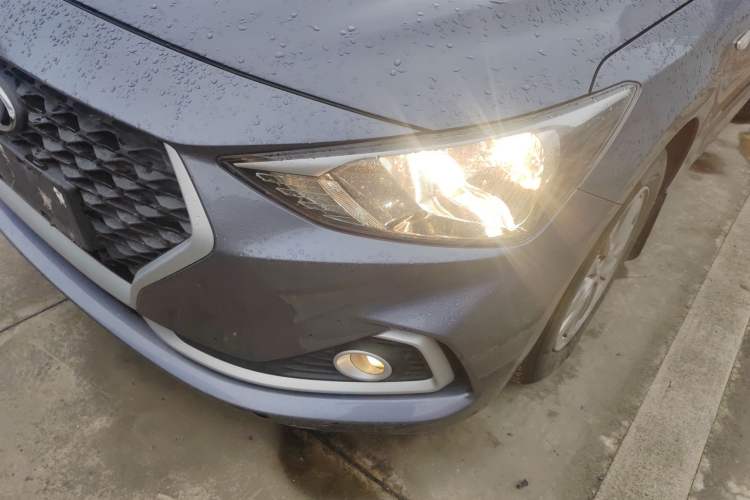 Used Hyundai Celesta 2017 1.6L Automatic Enjoyment Version GLS