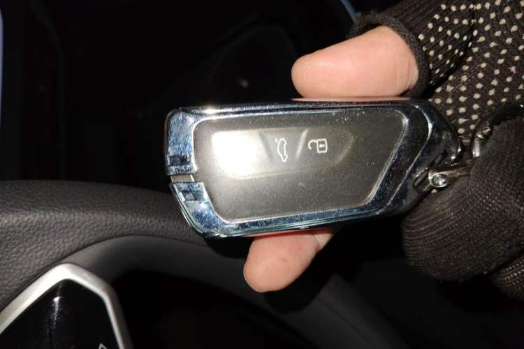 Used Volkswagen ID.4 CROZZ 2022 Long-Range PURE+ Edition