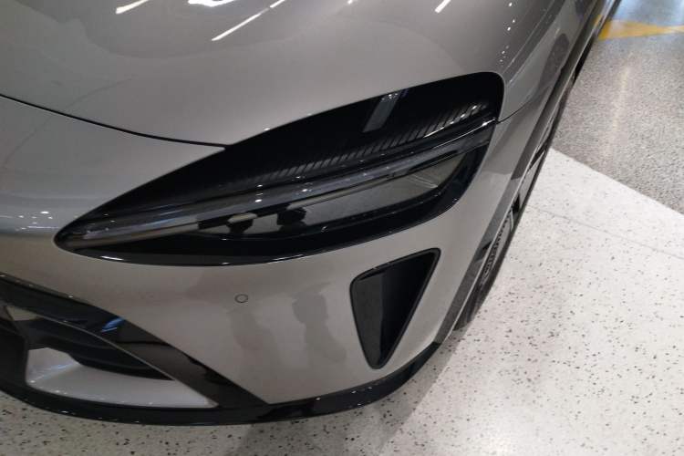 Used  YU7 2025 Ultra-Long Range Rear-Wheel Drive Version
