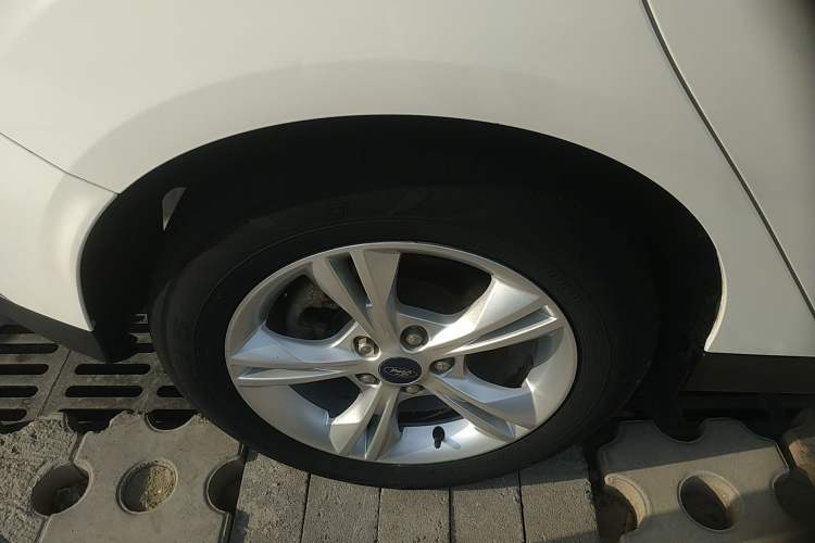 Used Ford Focus 2017 Hatchback 1.6L Automatic Comfort Plus SmartDrive Edition
