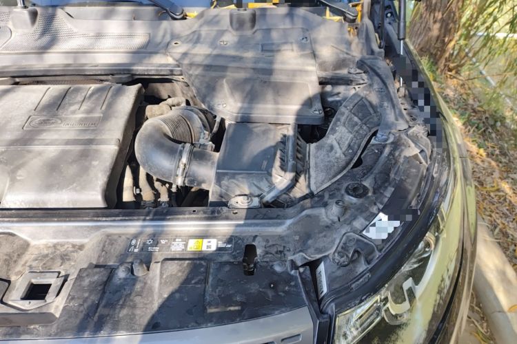 Used Land Rover Discovery Sport 2019 240 PS SE Version China VI Standard