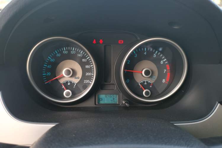 Used Buick Excelle 2013 1.5L Automatic Classic Model
