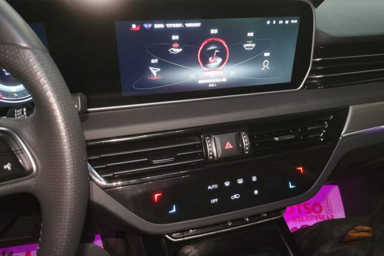 Used Hongqi HS5 2022 Revised Version 2.0T Smart Connect Flagship Edition