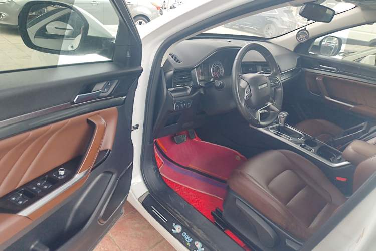 Used Haval H4 2019 1.5 GDIT DCT Luxury Smart Connectivity Version China V Standard
