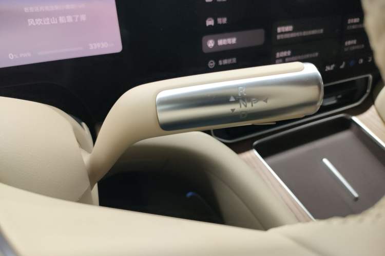 Used Hima AITO M9 2024 Range-Extended Ultra Version 42 kWh 6-Seater Model