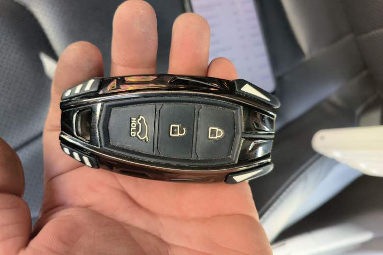 Used Hyundai Elantra 2021 1.5L CVT LUX Prestige Edition