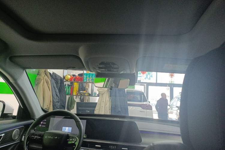 Used Chery Tiggo 8 PRO 2024 Champion Edition 290T Two-Wheel Drive Shining Version 7 Seats
