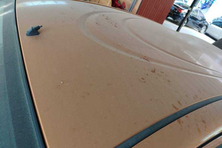 Used Nissan March 2010 1.5L Automatic Easy-Style Version
