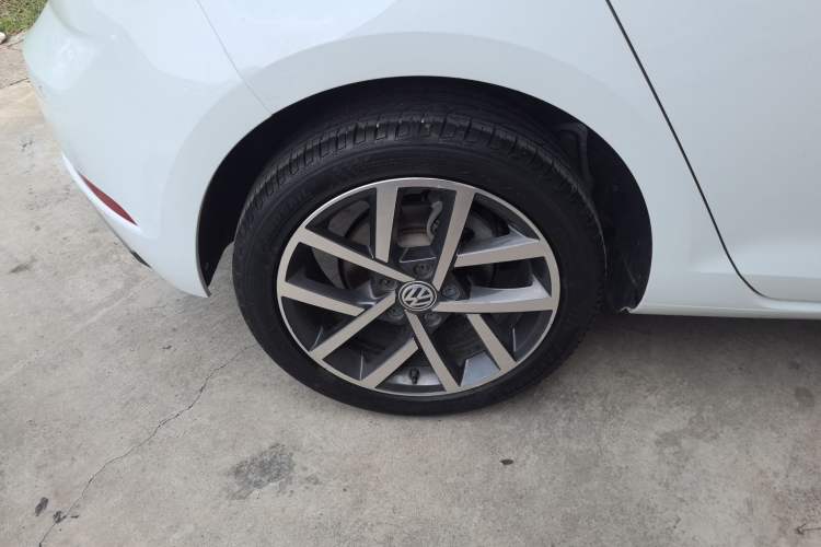 Used Volkswagen Golf 2020 200TSI DSG Comfortable and Ambitious Edition
