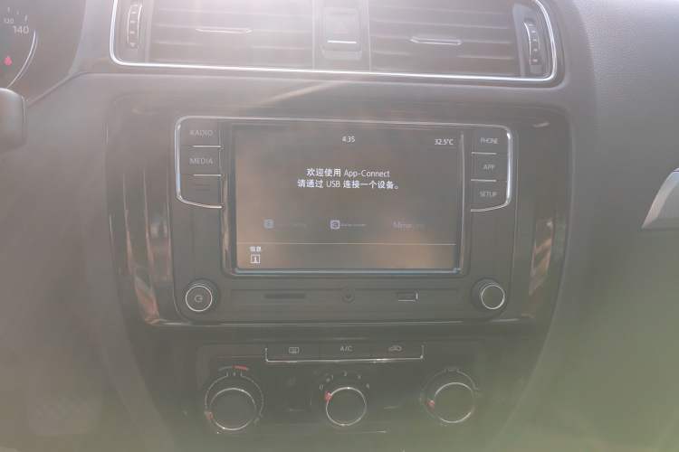 Used Volkswagen Sagitar 2018 280TSI DSG Comfort Model
