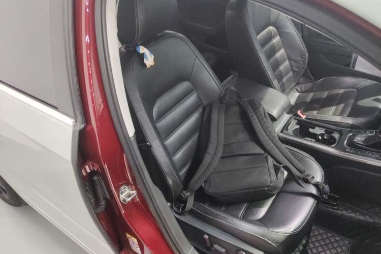 Used Volkswagen Passat 2016 330TSI DSG Luxury Edition
