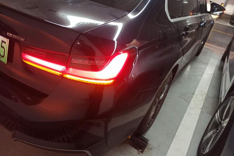 Used BMW i3 2024 eDrive 35 L
