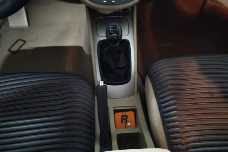 Used Buick Excelle 2013 1.5L Manual Classic Model
