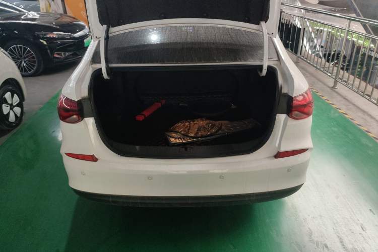 Used Chevrolet Monza 2022 320 Automatic Enjoyment Sunroof Version
